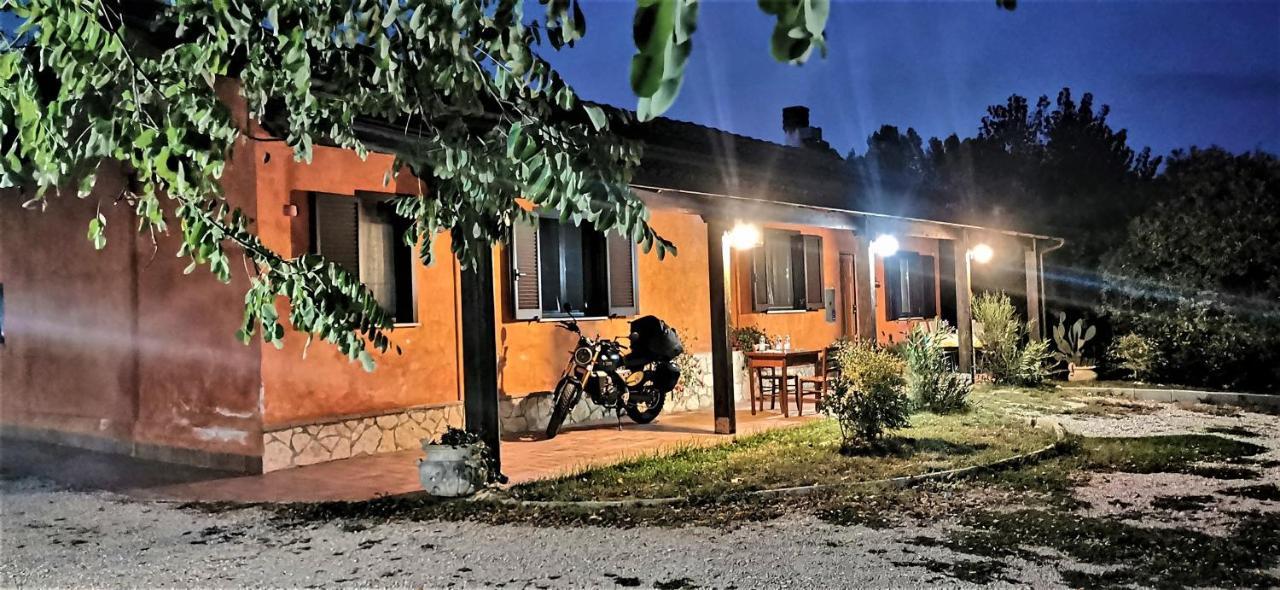 Il Girasole B&B Ceprano Bagian luar foto